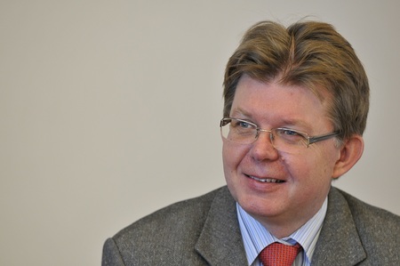 Zuwanderung: Caritas kritisiert 'teure Symbolpolitik'