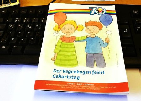 Jubiläumsausgabe des 'Regenbogens' / Facebook / Regenbogen Jubiläumsausgabe des 'Regenbogens'