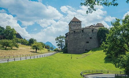 Vaduz: Bischof Elbs traut am Samstag Prinzessin Marie Caroline