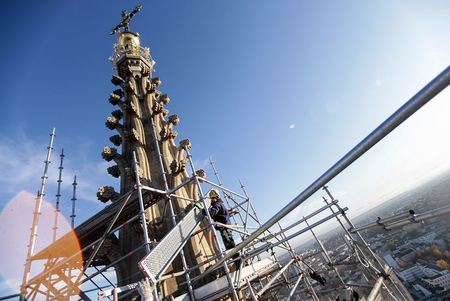 Sanierungsarbeiten am Linzer Mariendom