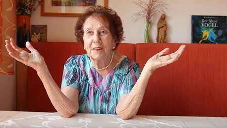 'Mutter aller Tischmütter' Monika Nemetschek ist 90