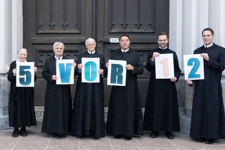 Admonter Benediktiner werben für Klimaschutz-Aktion '5 vor 12'