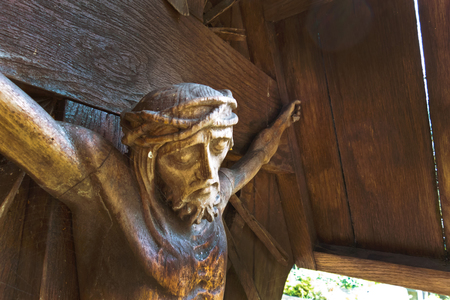 Kreuzigung Jesus Christus / Erwin Wodicka Die Kreuzigung von Jesus Christus auf dem Kreuz von einem Grabmal