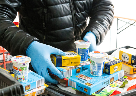 Caritas: Lebensmittel-Ausgabestelle Le+O