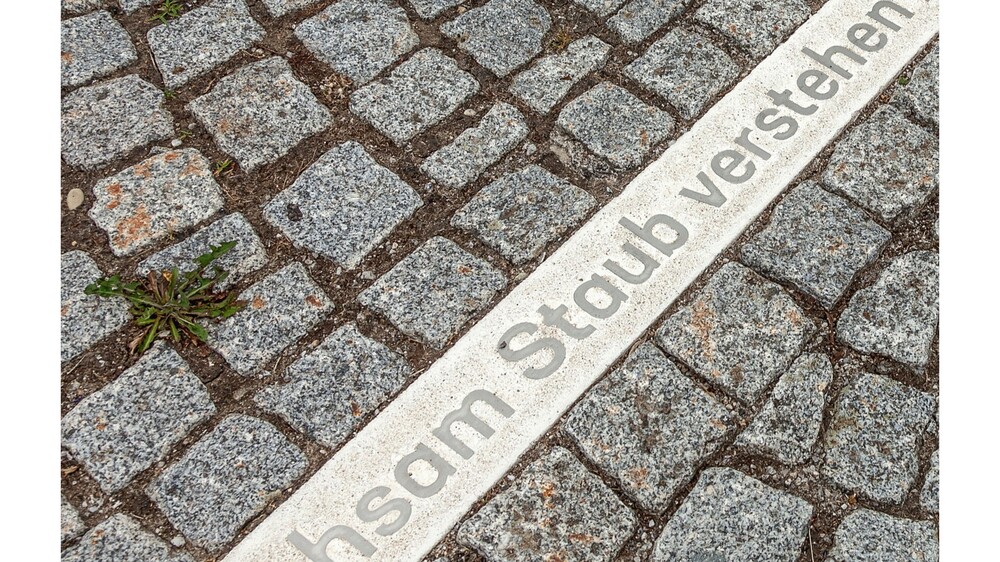 Buch 'Neue Perspektiven auf Kriegerdenkmäler'