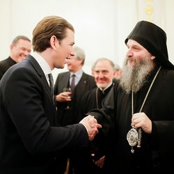 Am 4. Dezember 2018 empfingen Bundeskanzler Sebastian Kurz (l.) und Bundesminister Gernot Bl?mel Vertreter christlicher Religionen im Bundeskanzleramt.