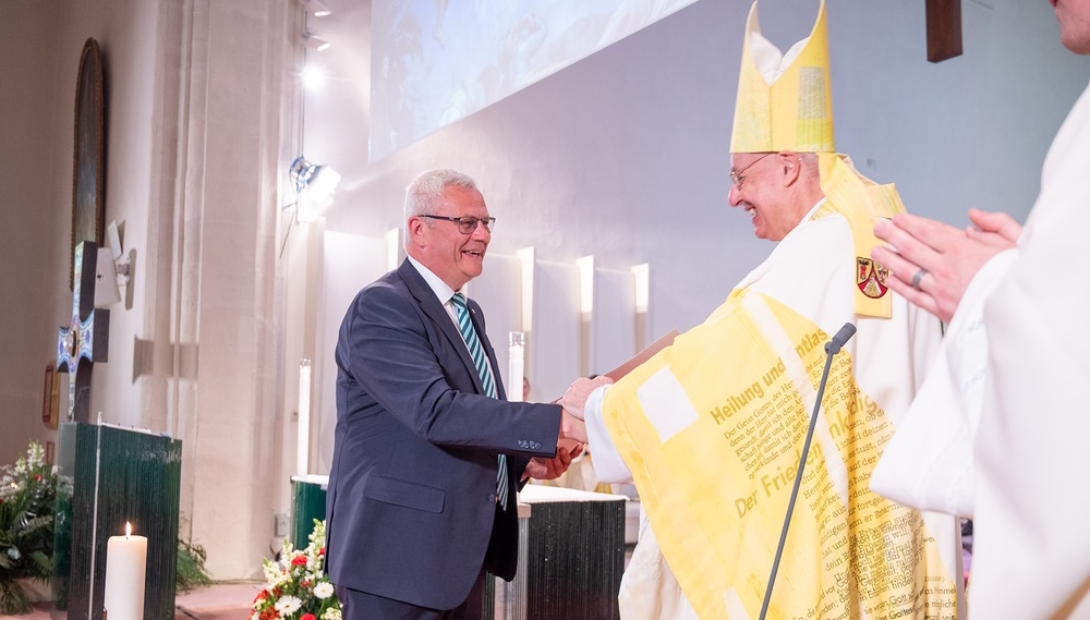 Eisenstadt: Festmesse zum Jubiläum '100 Jahre Landeshauptstadt'