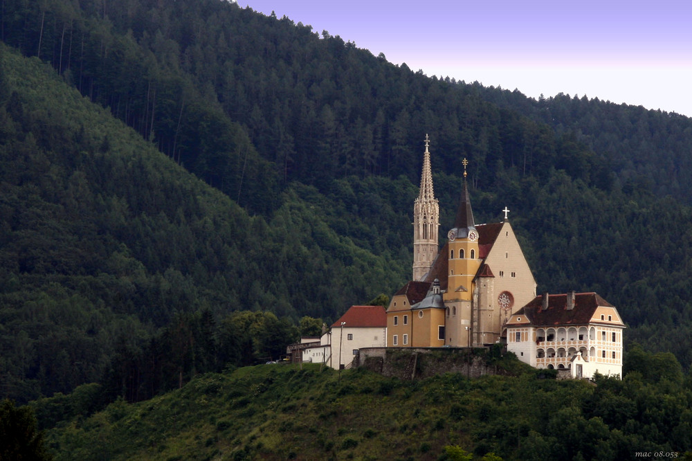 Mac39, Public domain, via Wikimedia Commons