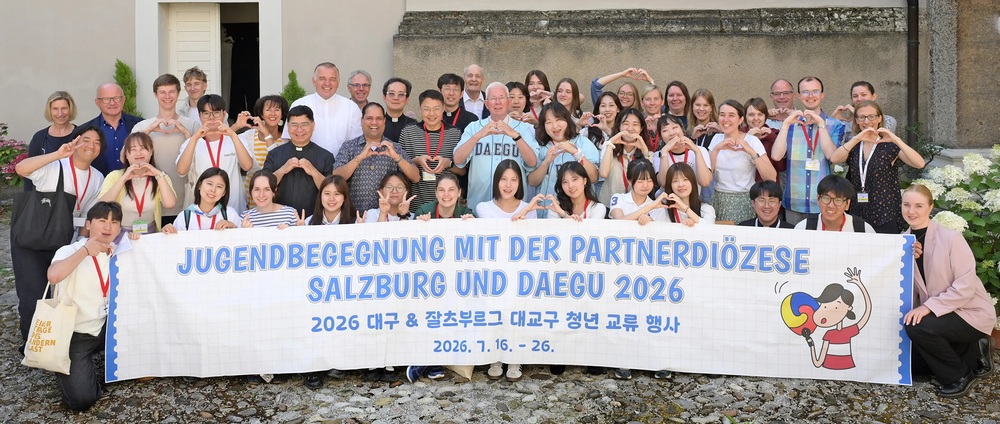 Mitglieder der südkoreanischen Partnerdiözese zu Gast in Salzburg / Erzdiözese Salzburg (eds)/Hiva Naghshi Salzburg: Jugendgruppe aus südkoreanischer Partnerdiözese zu Gast