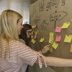 Theo-Tag 2018 / Angebot an kirchlichen Berufen / Haus der Begegnung / 08.02.2018 /  Diözese Innsbruck/Vanessa Rachlé