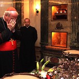 Gedenken an Opfer von Trostinec in der Unterkirche der orthodoxen Allerheiligenkirche in Minsk