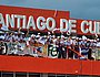 Jubelnde während der Ankunft von Papst Franziskus auf dem internationalen Flughafen in Santiago de Cuba am 21. September 2015. Papst Franziskus reist vom 19. bis zum 28. September 2015 nach Kuba und in die USA.