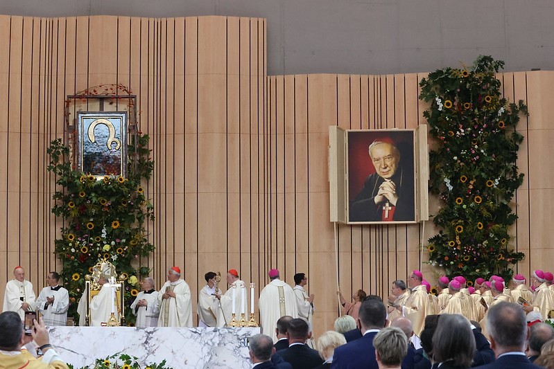 Polens früherer Primas Kardinal Wyszynski seliggesprochen / Archdiocese of Warsaw/ Polish Bishops’ Conference /W. Łączyński Polens früherer Primas Kardinal Wyszynski seliggesprochen