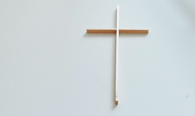 Holzkreuz / evang.at / Uschmann