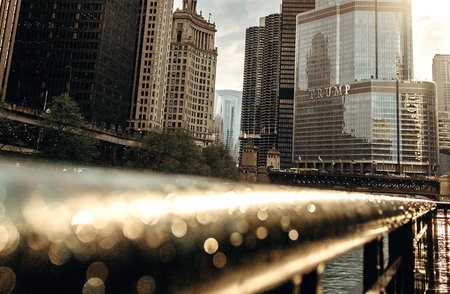 'Kratzer in der hoch polierten Fassade der US-Zivilreligion'