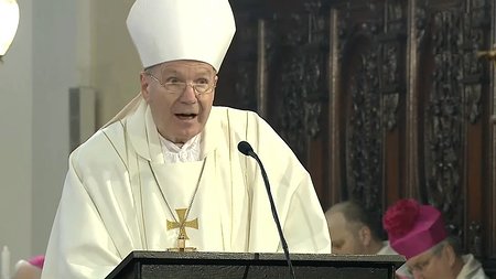 Kardinal Schönborn bei Bischofsweihe von Stanislav Pribyl