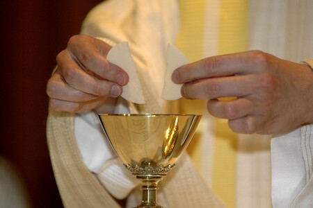 Theologin: Eucharistie vereint, heilt und verwandelt