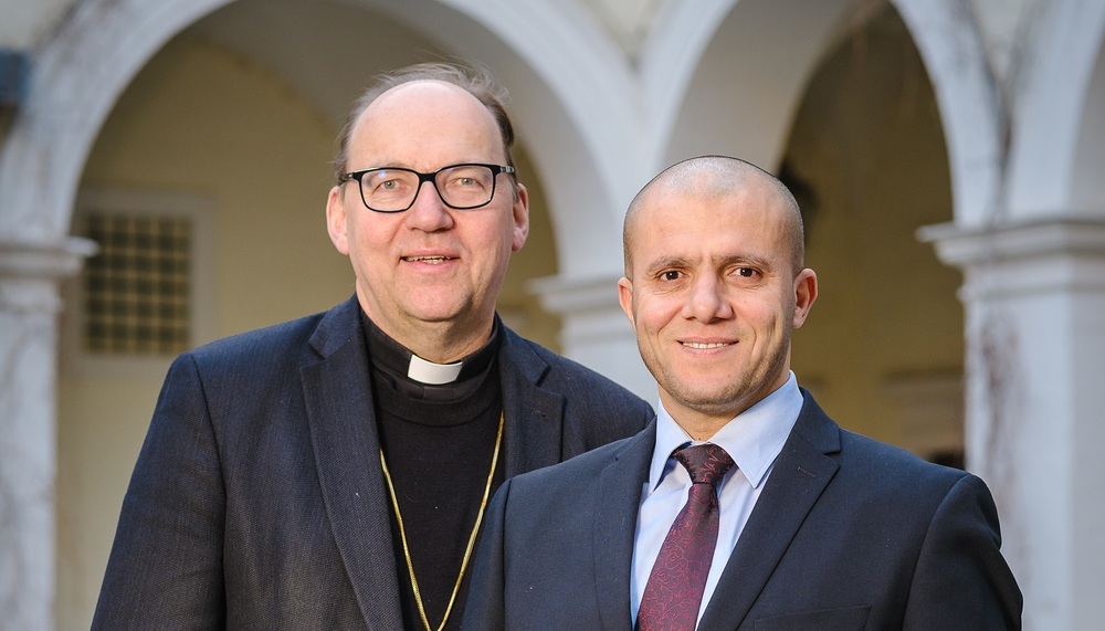 Diözesanbischof Hermann Glettler und Imam Abualwafa Mohammed / Manfred Weis Bischof und Imam plädieren gemeinsam für Liebe statt Hass
