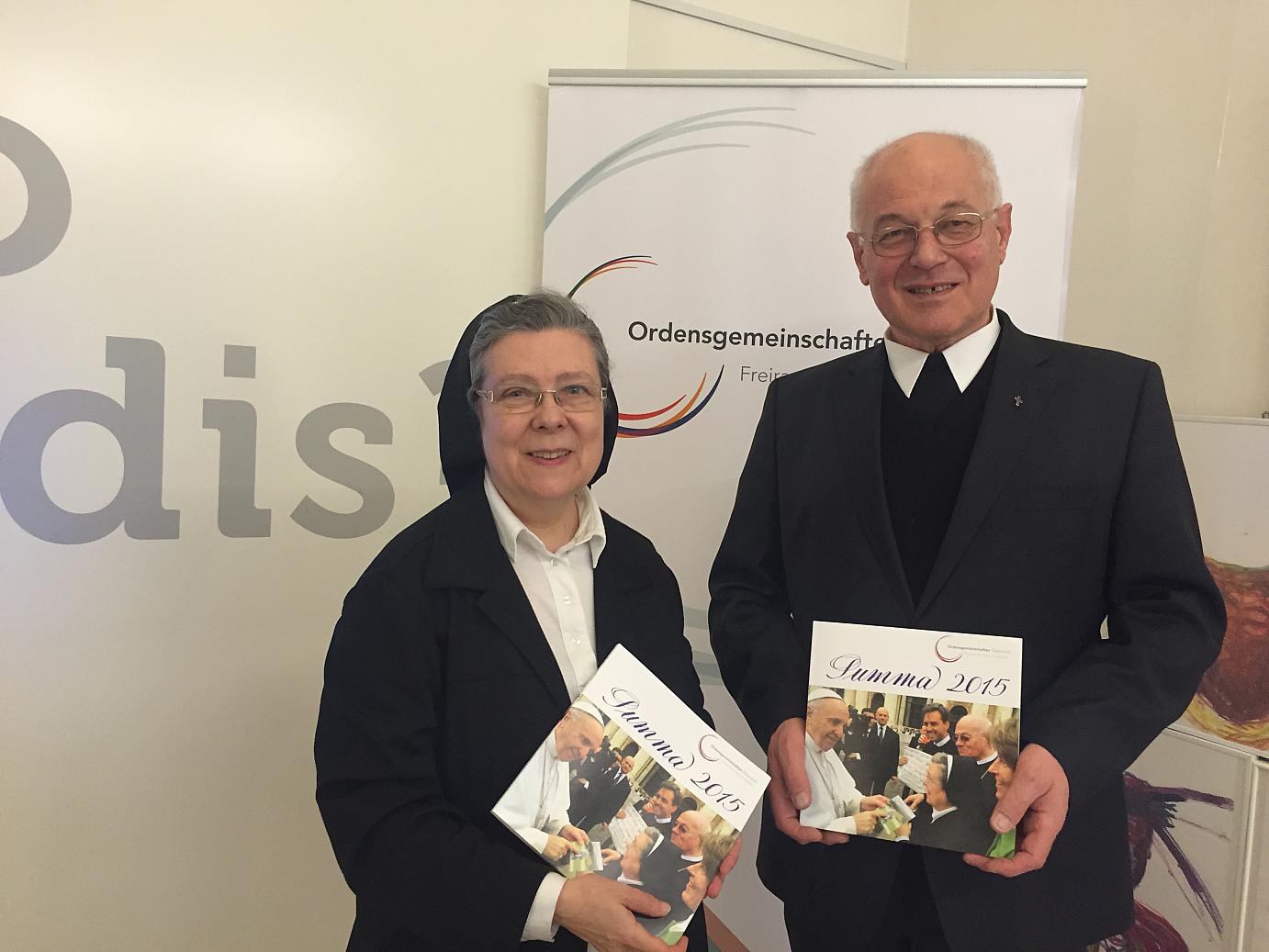 Mayrhofer zur Asyldebatte: 'Österreich gewinnt, wenn Europa gewinnt' / ordensgemeinschaften.at Mayrhofer zur Asyldebatte: 'Österreich gewinnt, wenn Europa gewinnt'
