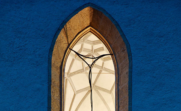 Fenster der Heiligen-Geist-Kaplle in Bruck