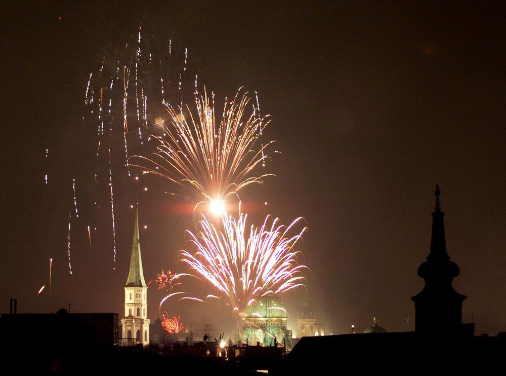 Silvesterraketen über der Wiener Innenstadt / kathbild.at / Rupprecht