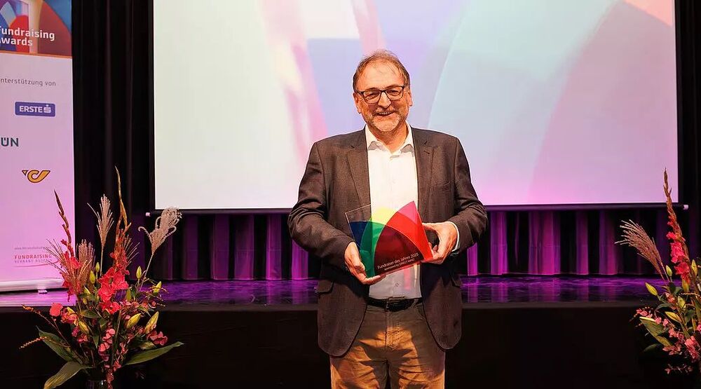 'Jugend Eine Welt'-Gründer Heiserer ist 'Fundraiser des Jahres'