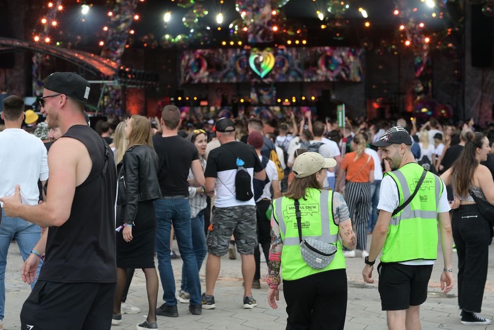 'Mindful Crew' / Naghshi/eds