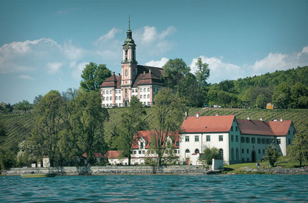 schloss-maurach.de