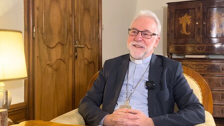 Bischof Marketz: Pfarren vernetzen statt auflösen