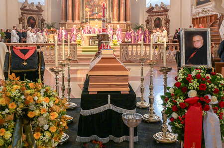 Salzburg: Erzdiözese nahm Abschied von Prälat Neuhardt