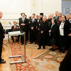 Am 4. Dezember 2018 empfingen Bundeskanzler Sebastian Kurz und Bundesminister Gernot Bl?mel Vertreter christlicher Religionen im Bundeskanzleramt. Im Bild der Erzbischof von Wien Kardinal Christoph Sch?nborn (l.).