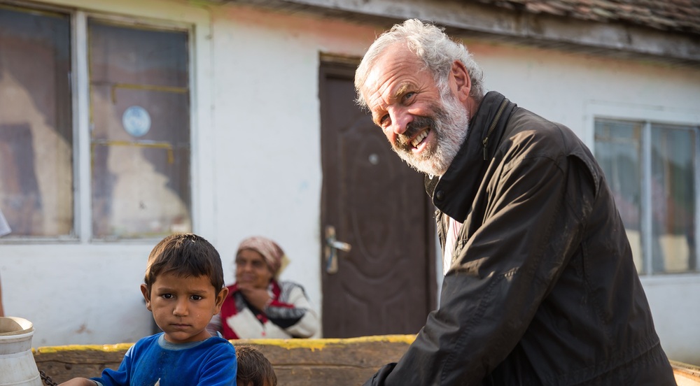 'Elijah'-Sozialprojekt für Roma in Rumänien - Pater Georg Sporschill SJ / ELIJAH Soziale Werke 'Elijah'-Sozialprojekt für Roma in Rumänien - Pater Georg Sporschill SJ