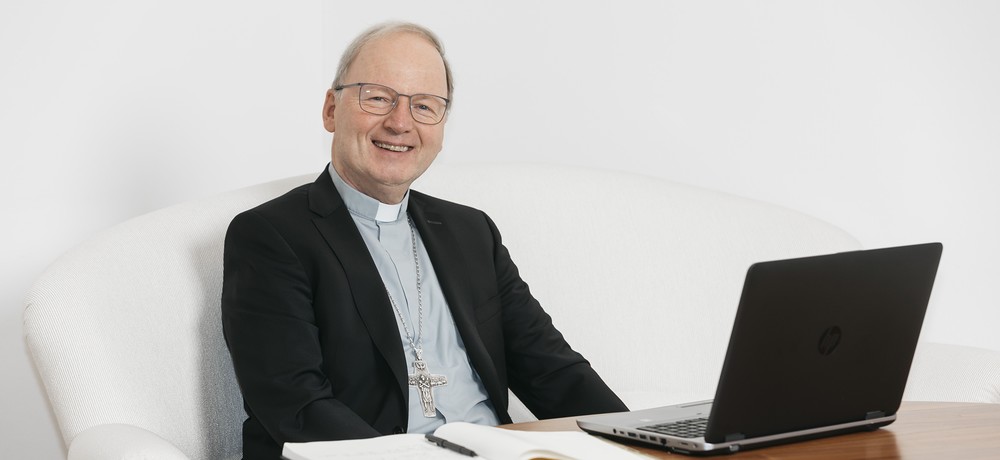 Bischof Elbs: 'Fachkräftemangel' in der Kirche macht mir Sorge