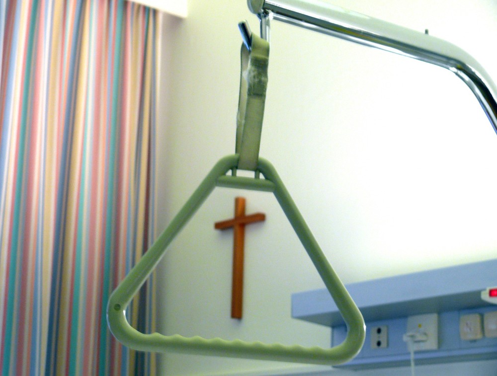 Kreuz im Krankenzimmer