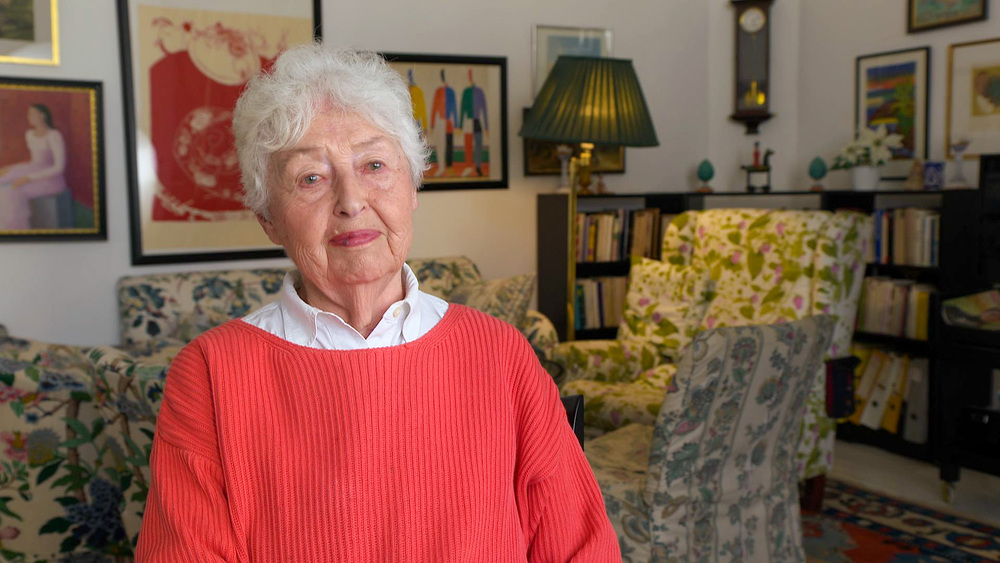 FeierAbend: 'Zuhause ist ?berall', Sie gilt als Grand Dame des ?sterreichischen Journalismus: Barbara Coudenhove-Kalergi. Die legend?re Osteuropa-Korrespondentin wurde in Prag geboren und floh 1945 mit ihrer Familie nach ?sterreich. 'Ich hatte Schwie