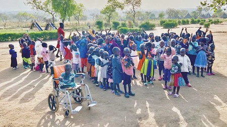 Uganda: Jugend Eine Welt unterstützt Flüchtlingskinder mit Handicap
