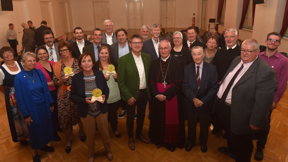 Papst-Leo-Preis-Verleihung 2025 / Wolfgang Zarl Papst-Leo-Preise für Verdienste um Katholische Soziallehre vergeben