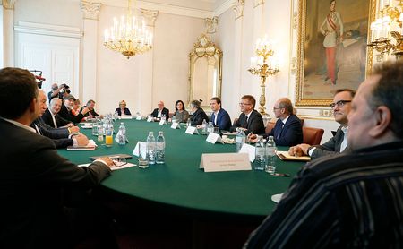 Am 7. September 2020 fand im Bundeskanzleramt ein Round Table zum Thema 'Alterseinsamkeit' statt.
