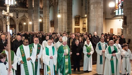 Scheuer: Kirche und Gesellschaft brauchen belastbare Gemeinschaften
