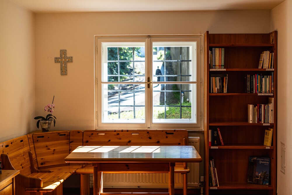 Studierzimmer im Kapuzinerkloster Salzburg / Kapuziner/Anita Ledersberger Forscher: Darum lebt man hinter Klostermauern länger