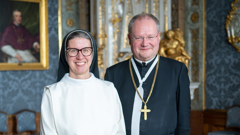 Sr. Franziska Madl Propst Anton Höslinger