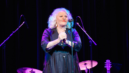 'Musical Mamis & Papis' um Marika Lichter, Birgit Denk und Caroline Vasicek unterstützen am 7. Mai Einrichtung 'YoungMum'