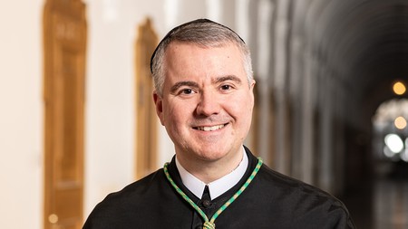 Stift Göttweig: Abtbenediktion von Patrick Schöder auf 'Servus TV ON'