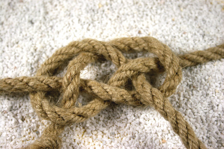 Knoten [ (c) www.BilderBox.com, Erwin Wodicka, Siedlerzeile 3, A-4062 Thening, Tel. + 43 676 5103678.Verwendung nur gegen HONORAR, BELEG,URHEBERVERMERK und den AGBs auf bilderbox.com](in an im auf aus als and beim mit einer einem eines * & der die da