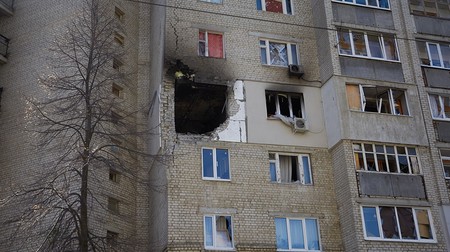 Zerstörtes Wohnhaus in Charkiw