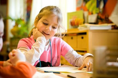 Kindergartenkind in einem Wiener Pfarrkindergarten