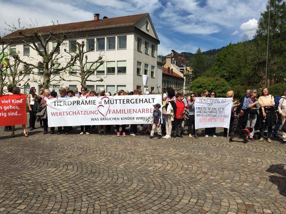 Oma-Revolte / Facebook