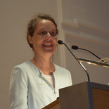 Dr. Christina Berndt