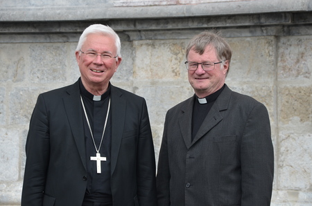 Erzbischof Franz Lackner, Vorsitzender der Bischofskonferenz, und Bischof Manfred Scheuer als sein Stellvertreter (Mariazell, 16.6.2020)