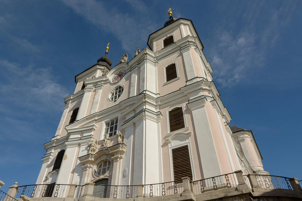 Basilika Sonntagberg / Henry Kellner / CC BY-SA 3.0 AT (https://creativecommons.org/licenses/by-sa/3.0/at/deed.en)